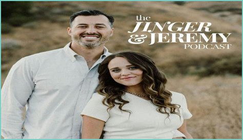 Jinger Duggar looks adorable as she plays mini-golf with Jeremy Vuolo
