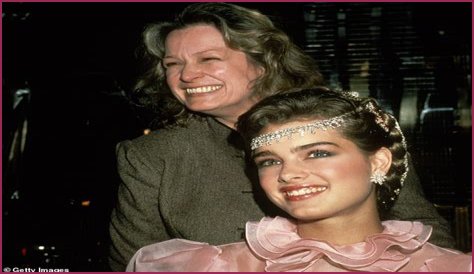 Laura Linney And Brooke Shields Friendship Over The Years